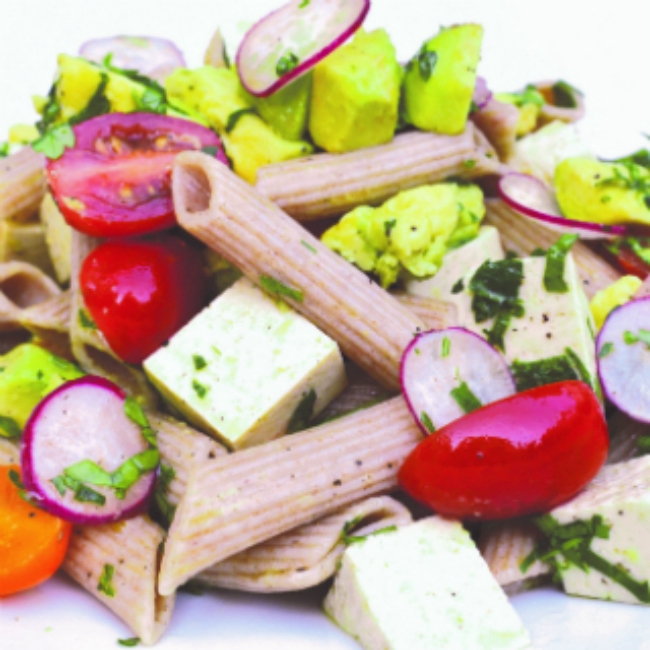 Holmes Place | Vegan pasta salad with tofu