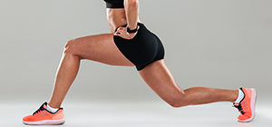 Lunge | Exercícios em casa | Holmes Place 