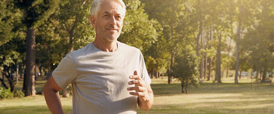 Homem a correr | Exercício e Parkinson | Holmes Place