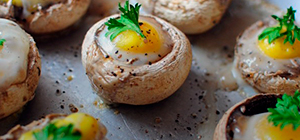 Receita da Páscoa | Cogumelos Paris recheados com ovos de codorniz