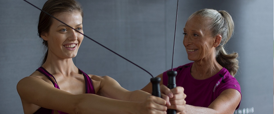 Holmes Place | Women Doing Kinesiology