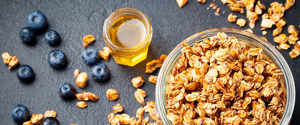 Granola | Alimentos que aumentam a energia | Holmes Place