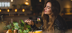 dicas para comer mais devagar | holmes place