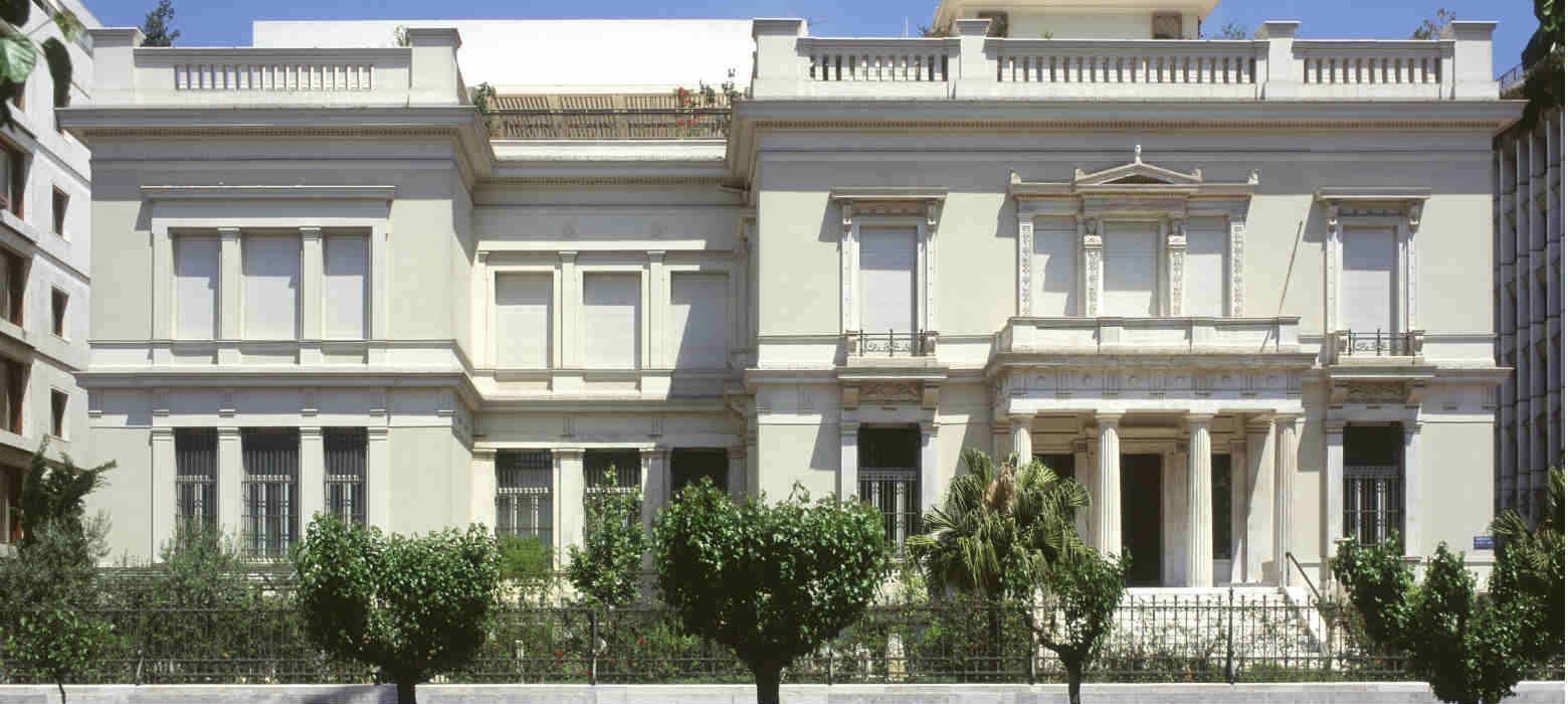 Holmes Place | Τα Holmes Place εγκαινιάζουν τη συνεργασία τους με το μουσείο Μπενάκη