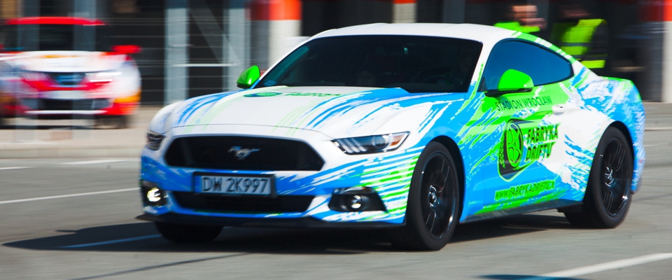 ford mustang | Holmes Place | Fabryka Driftu
