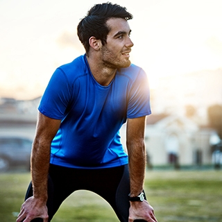 Holmes Place | Man Exercising